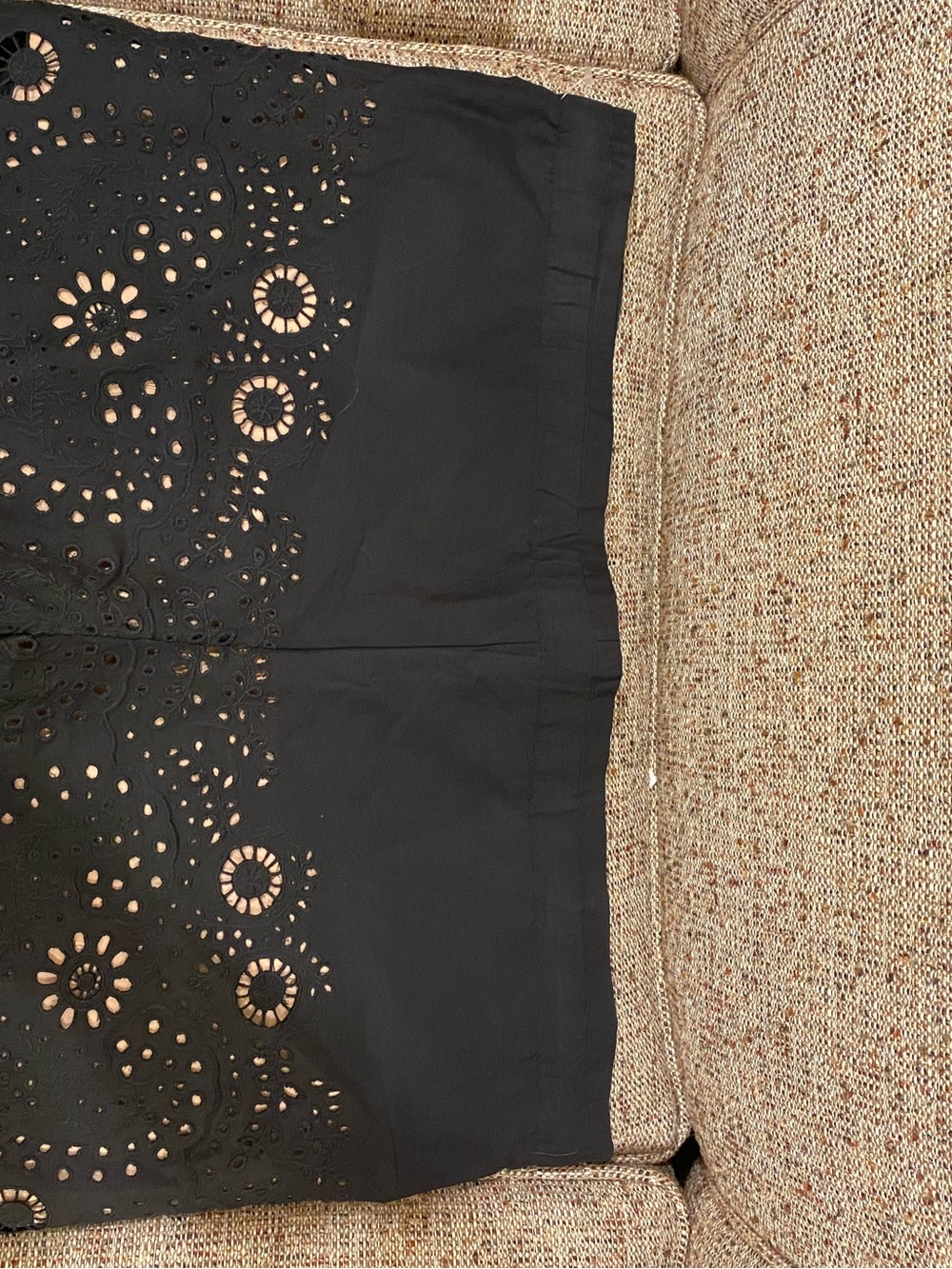 BCBGMaxAzria Black Eyelet Scalloped Drawstring Skort - Picture 5 of 6